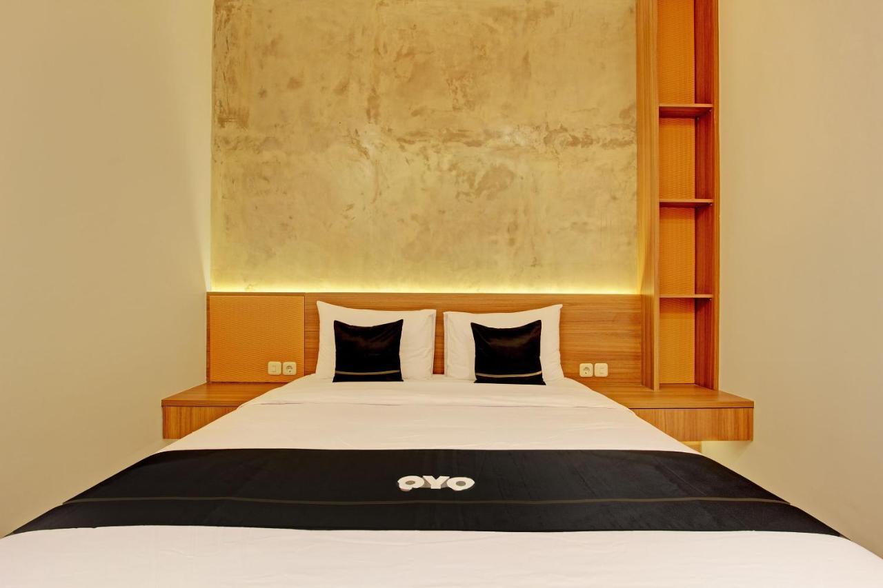 Super Oyo Capital O 92987 Keenan Living Perumnas Maguwo Dış mekan fotoğraf